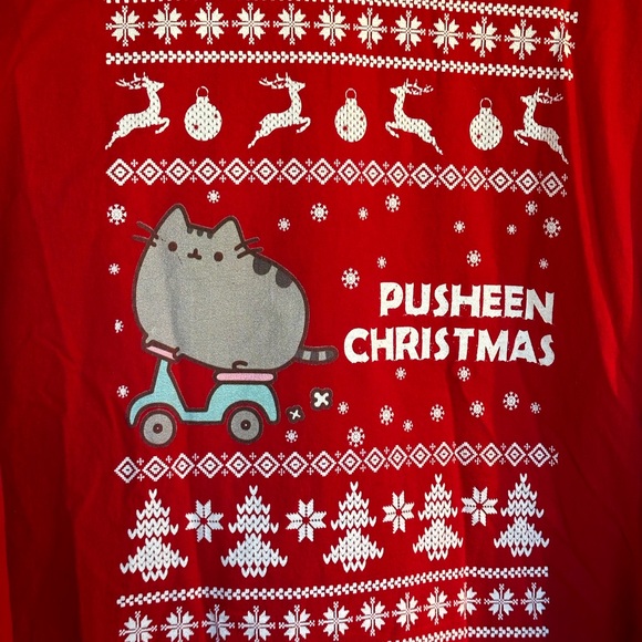 The most adorable Pusheen “Ugly” Christmas sweater. Unisex, size XL ♥️🤍🎄🐈‍⬛ - Picture 2 of 4